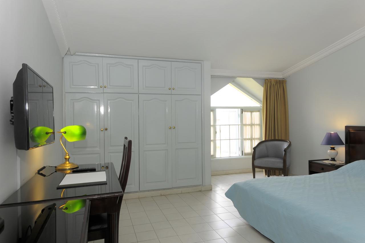 Residence Eburnea Abidjan Kültér fotó